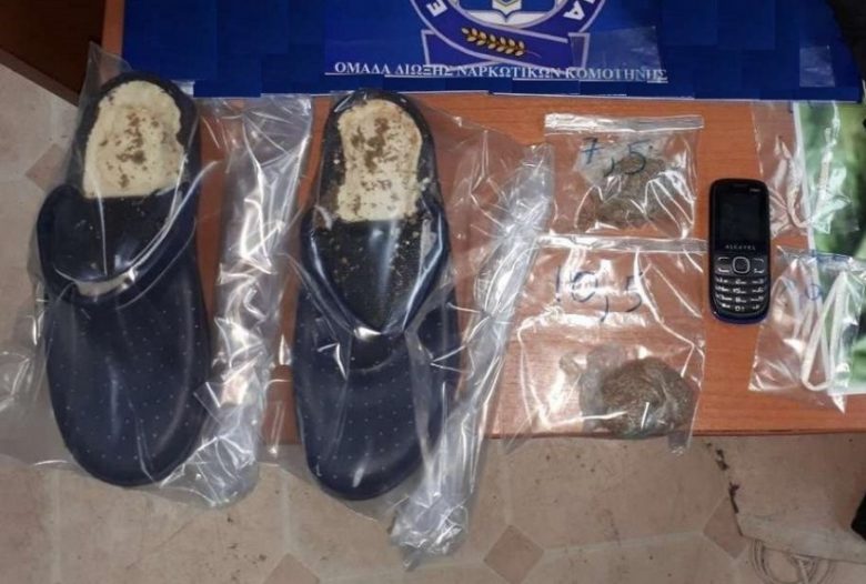 Γυναίκα προσπάθησε να περάσει ναρκωτικά στις φυλακές κρυμμένα σε παντόφλες