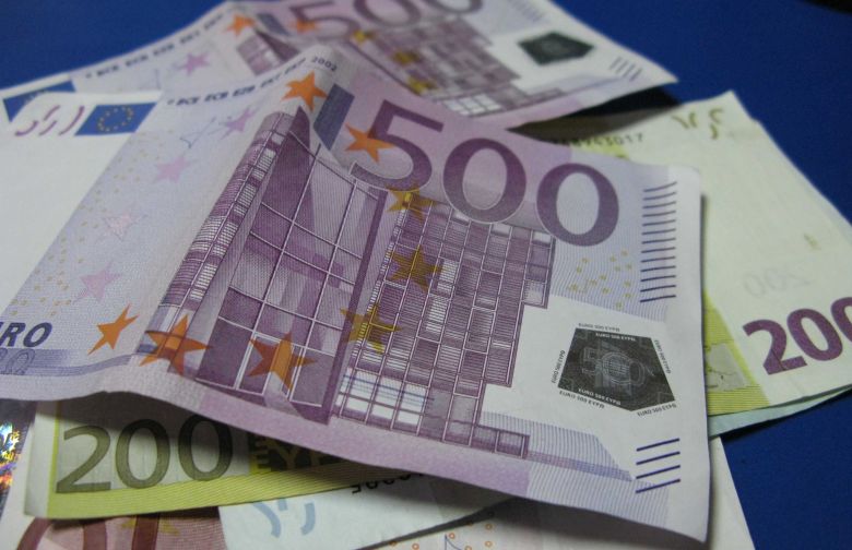 Μειώθηκε κατά 1,1 δισ. το πλαφόν του ELA για τις ελληνικές τράπεζες