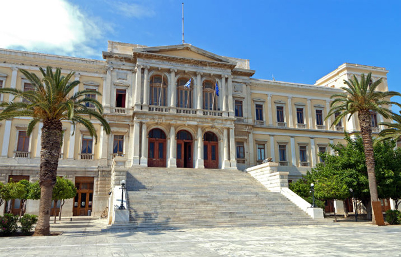 Οκτώ αρχιτεκτονικά θαύματα που πρέπει να επισκεφτείτε στην Ελλάδα τώρα