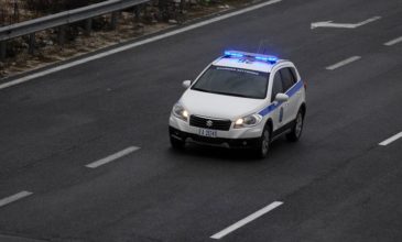 Διακόπηκε η κυκλοφορία στον Διόνυσο λόγω ατυχήματος με φορτηγό