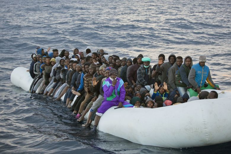 Περισσότεροι από 600 μετανάστες πνίγηκαν στη Μεσόγειο σε ένα μήνα