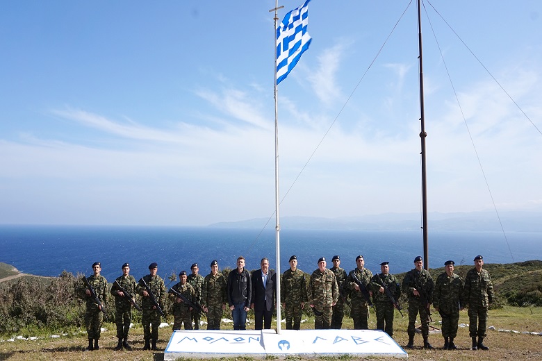 Καμμένος και Γκλέτσος ήταν στις Οινούσσες ενώ πέταξαν Τούρκοι από πάνω
