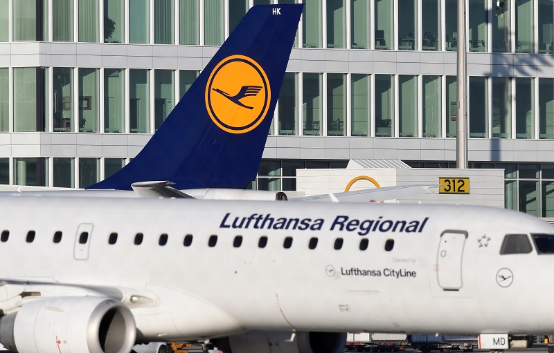 Ακυρώνονται εκατοντάδες πτήσεις των Lufthansa και Air France την Τρίτη
