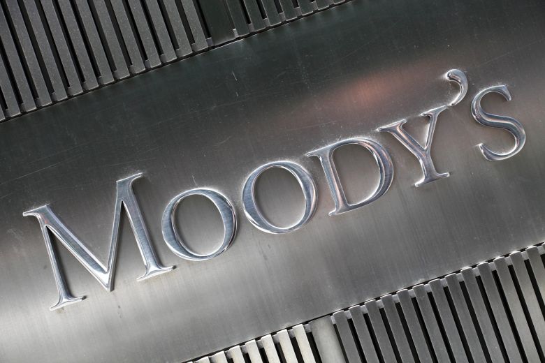 Moody’s: Θετική για τις ελληνικές τράπεζες η χρηματοδότηση από την ΕΚΤ
