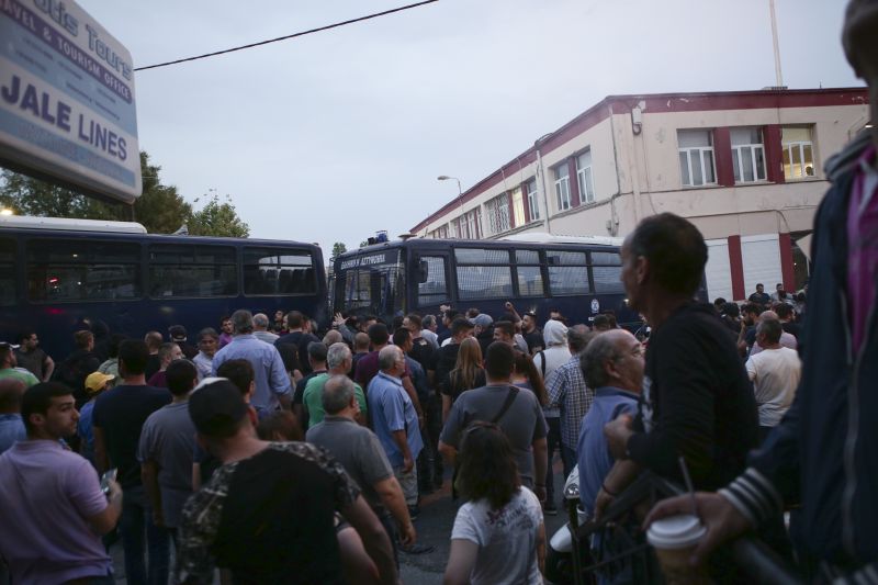 Fake news για νέο τεράστιο καταυλισμό αναστάτωσαν τη Μυτιλήνη
