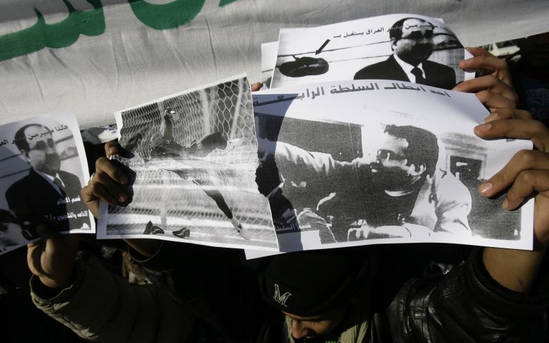 Ιράκ: Υποψήφιος βουλευτής ο άνδρας που πέταξε παπούτσι στον Μπους