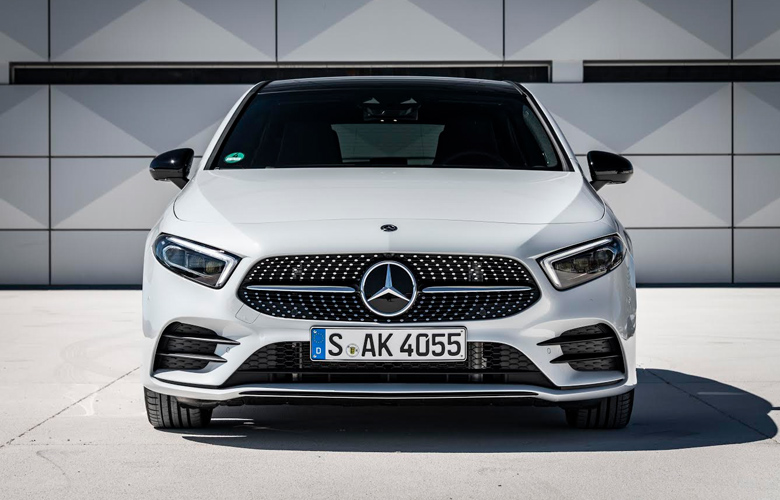 Δυναμική και άνετη η νέα Mercedes A-Class