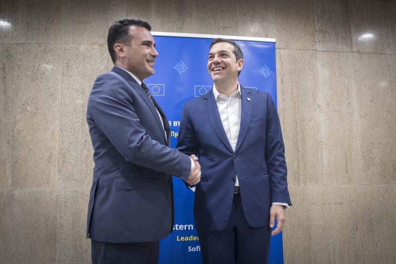 SZ: Αυτοί είναι οι τρεις που δεν θέλουν συμφωνία Ελλάδας – ΠΓΔΜ