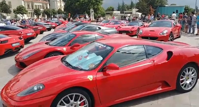 «Χρώμα» από Ferrari γέμισε η πόλη των Ιωαννίνων