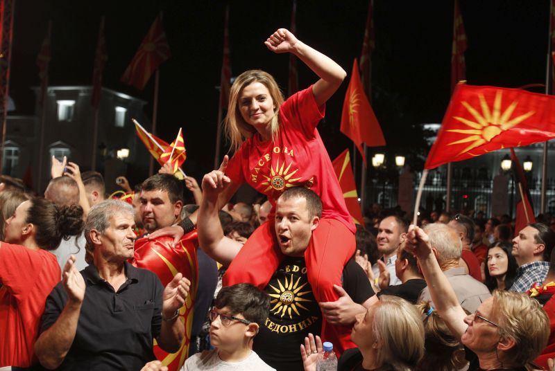 Τι πιστεύουν οι Σκοπιανοί για τη συμφωνία Τσίπρα – Ζάεφ