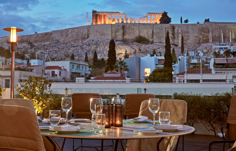 ΡΟΙΝΤ a, ένα bar-restaurant επιπέδου στην καρδιά του ιστορικού κέντρου