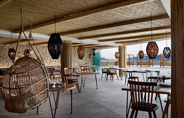 Reeza Restaurant, πλήρως ανανεωμένο και σε σταθερά ανοδική πορεία