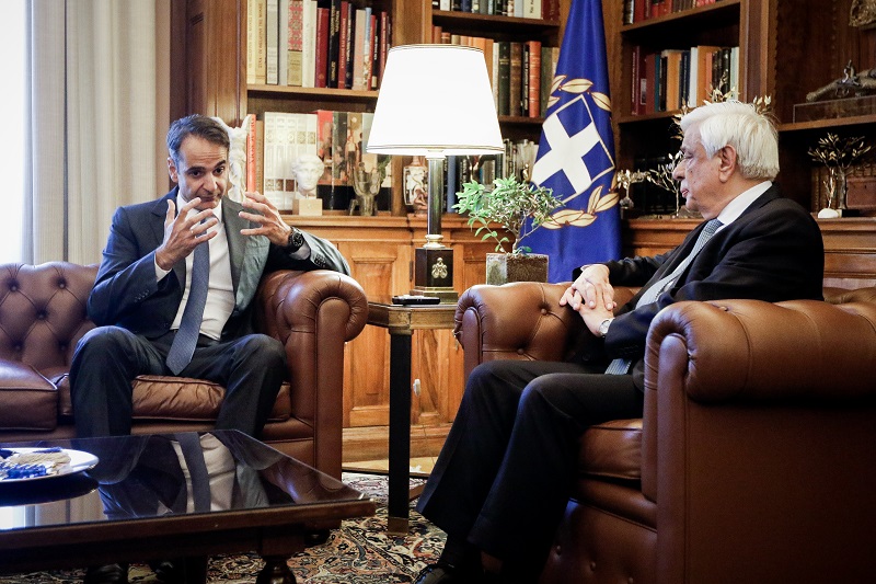 Μητσοτάκης: Να έρθει η συμφωνία στη Βουλή πριν την υπογράψει ο Τσίπρας