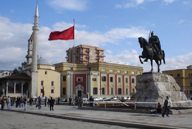 Συγχαρητήρια σε Τσίπρα και Ζάεφ από την Αλβανική πολιτική ηγεσία