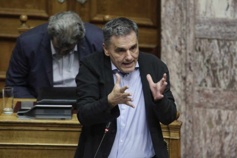 Κόντρα Τσακαλώτου – Γεωργιάδη με ατάκες για την Τζούλια Ρόμπερτς