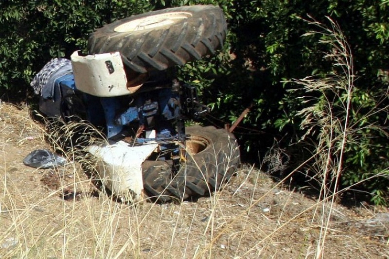 Τρίχρονο παιδάκι καταπλακώθηκε από τρακτέρ και πέθανε