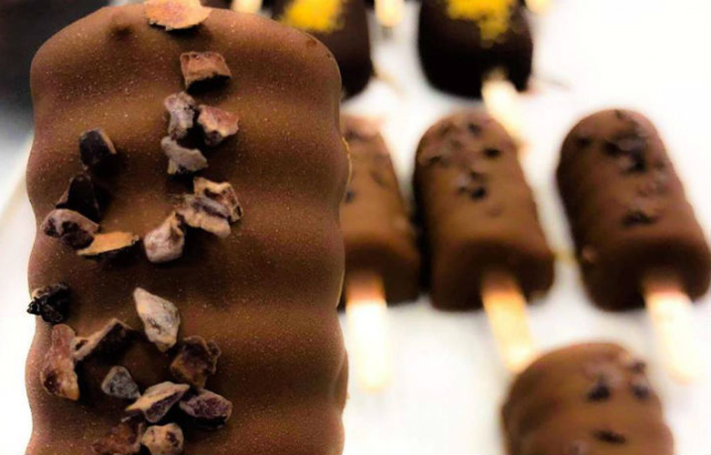 Sweet Cone, μια γλυκιά έκπληξη στην καρδιά του Καρτεράδου στη Σαντορίνη