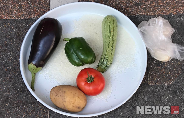 Με λαχανικά για γεμιστά διαμαρτυρήθηκε η ΠΟΕΔΗΝ