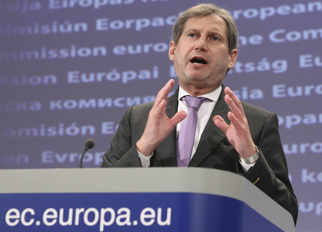 Χαν: Η ΕΕ χρηματοδότησε την Τουρκία για την αγορά τεθωρακισμένων