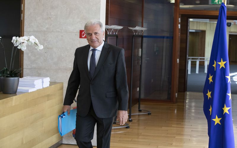 Στη Σύνοδο Υπουργών Εσωτερικών G6 ο Αβραμόπουλος για το μεταναστευτικό