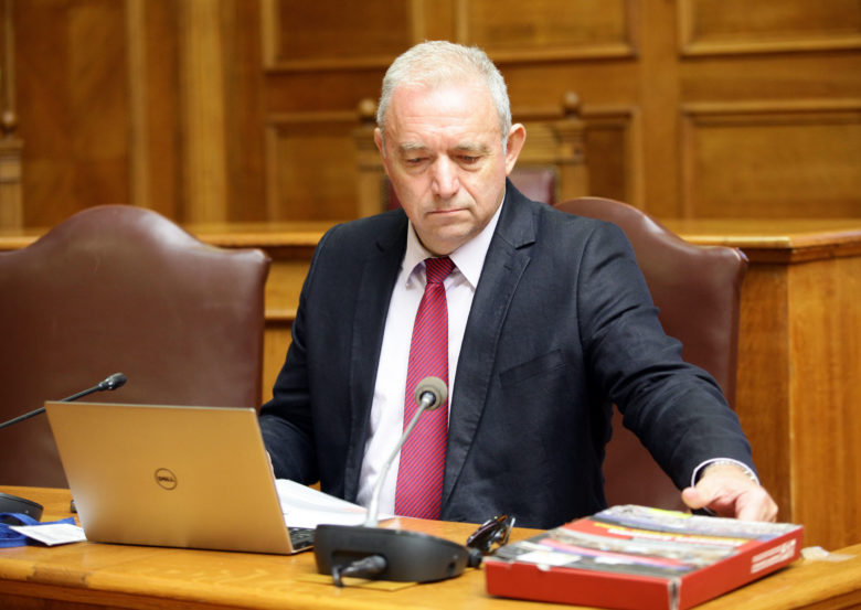 Υλικό για τις αιτίες της πυρκαγιάς παρέδωσε ο Λέκκας