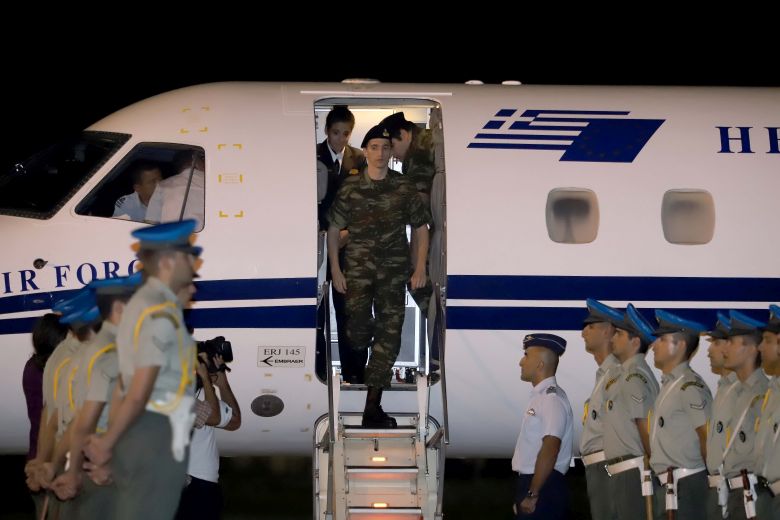 Πώς είδαν την απελευθέρωση των στρατιωτικών τα διεθνή μίντια