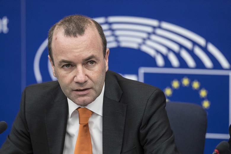 «Πυρά» των Πρασίνων για τη στάση Βέμπερ στη Συμφωνία των Πρεσπών