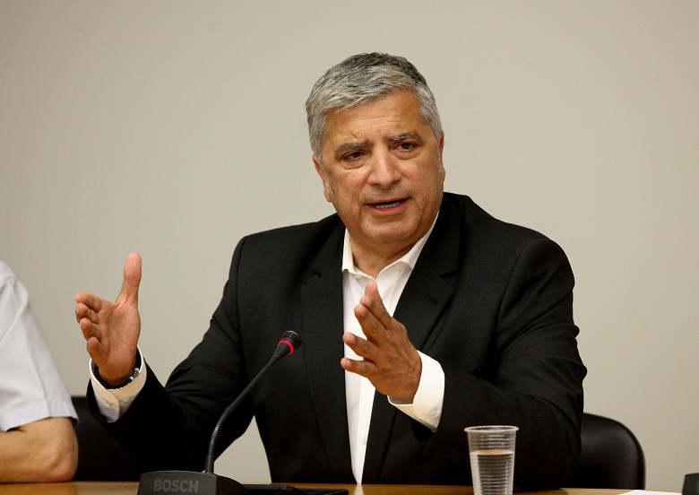 Πατούλης: Ανούσιος και ξεπερασμένος ο διαχωρισμό «δεξιός – αριστερός»