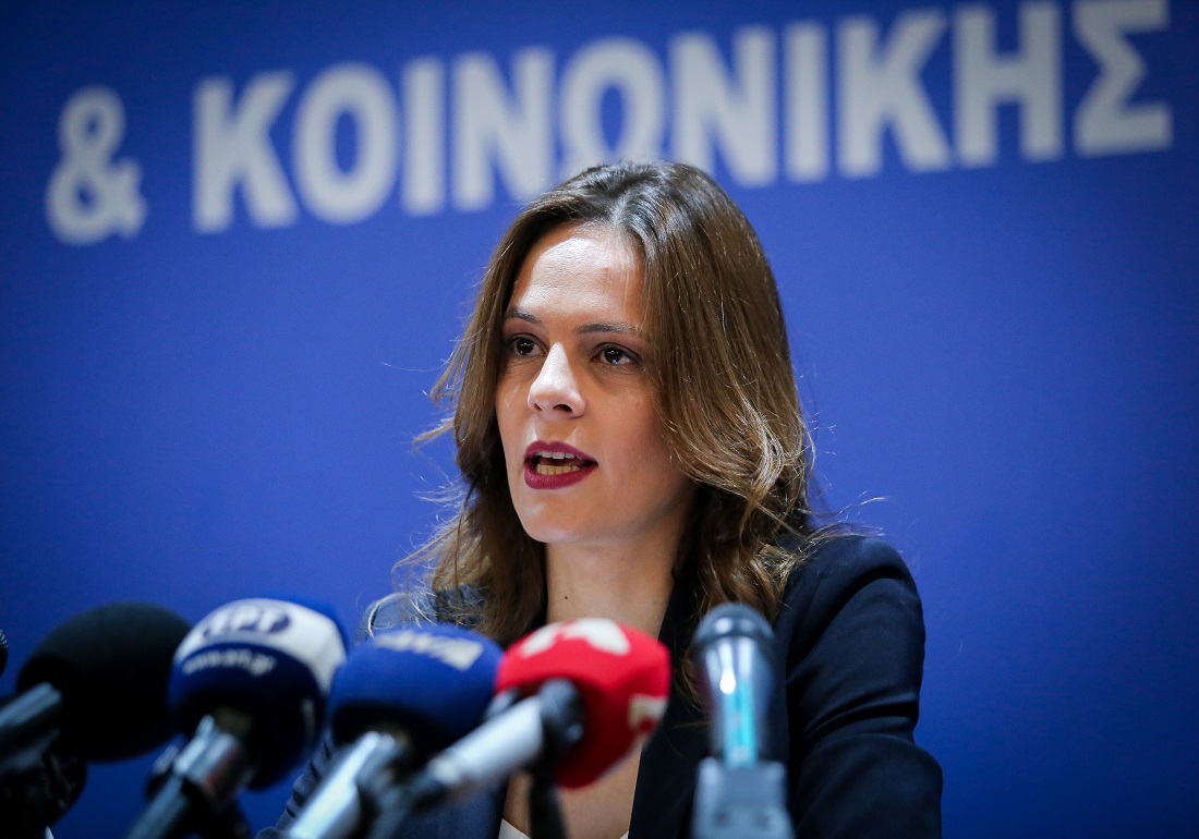 Αχτσιόγλου: Η αύξηση του κατώτατου μισθού είναι αναπτυξιακό μέτρο