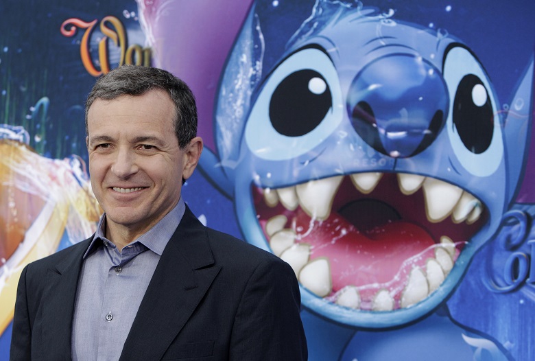 Ο άνθρωπος που έβαλε όλο το Hollywood στο πιάτο του και το έκανε μια χαψιά