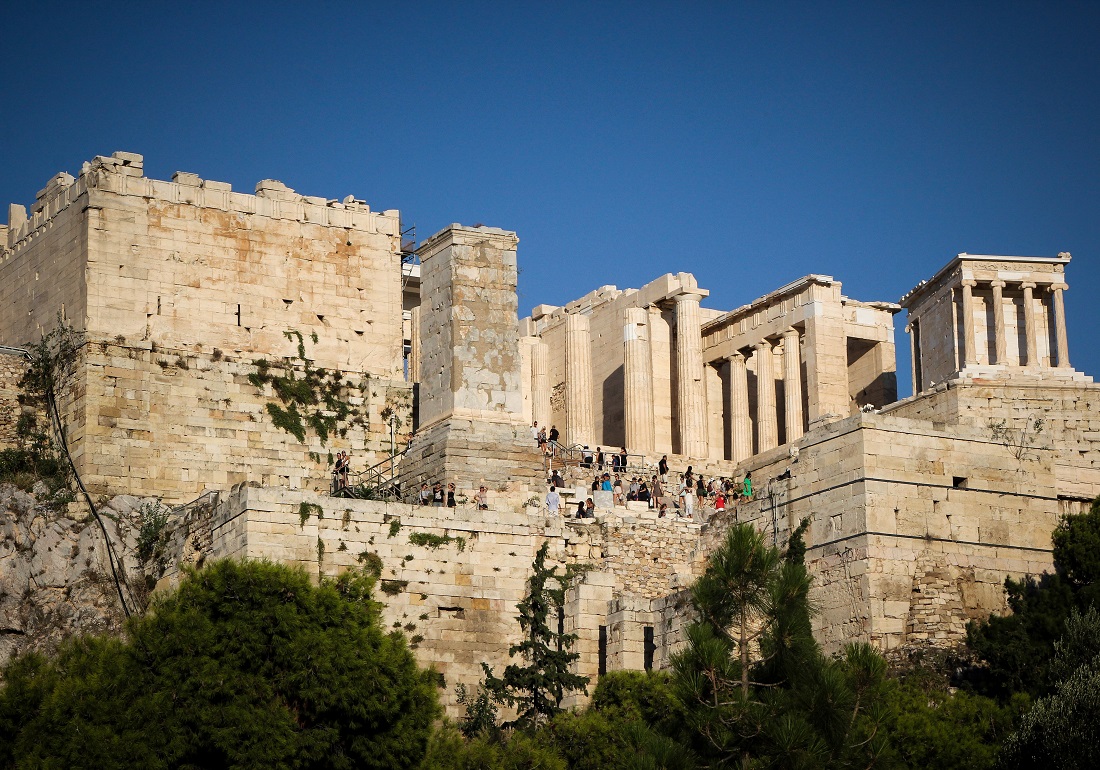 Αναστέλλεται η λειτουργία του αναβατορίου στην Ακρόπολη λόγω των ισχυρών ανέμων