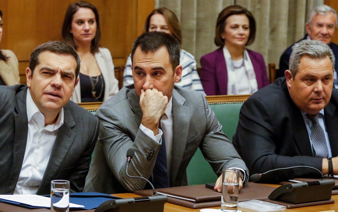 Μήνυμα Τσίπρα προς τους υπουργούς να μην ρίξουν την κυβέρνηση με αφορμή το Σκοπιανό