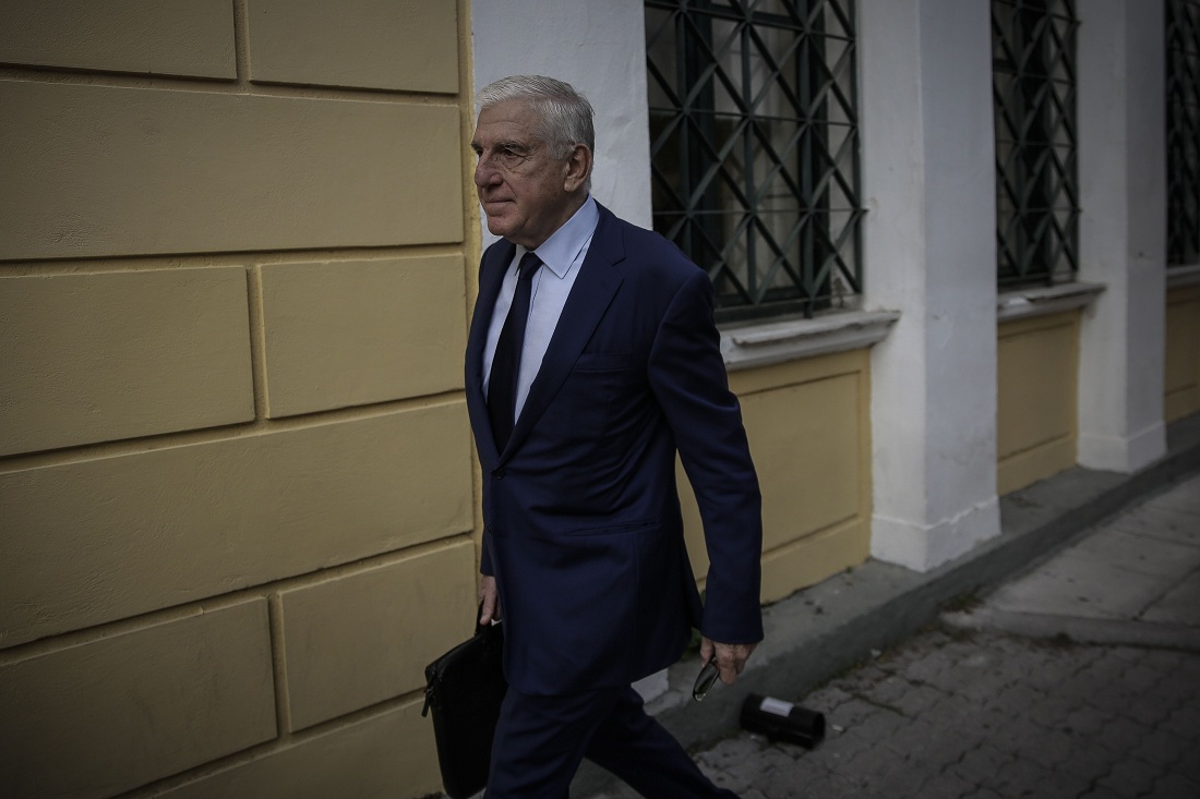 Την «ετυμηγορία» της Βουλής για την υπόθεση Παπαντωνίου περιμένουν οι ανακριτές