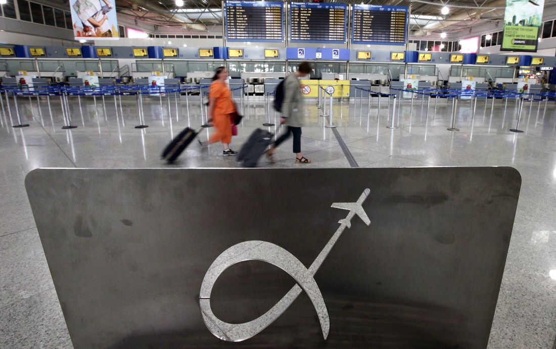 Ιστορικό ρεκόρ για τα ελληνικά αεροδρόμια στο δεκάμηνο
