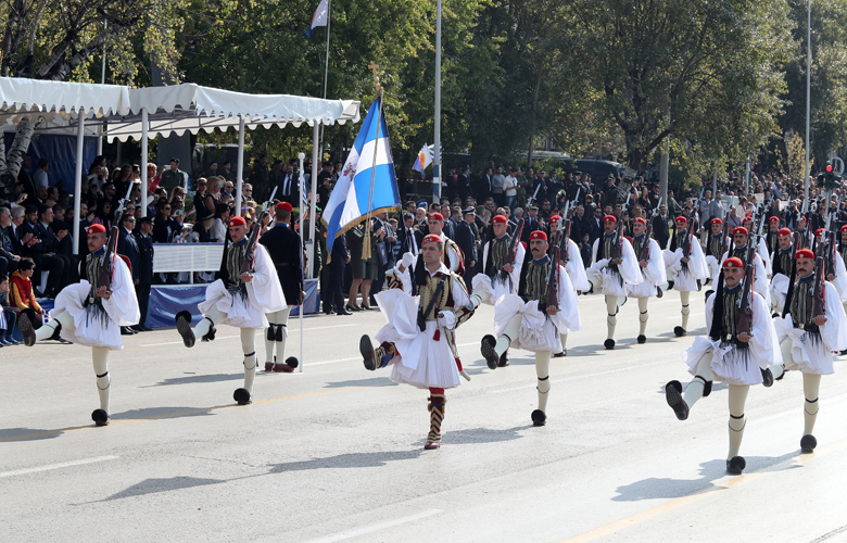 Σε ισχύ τα μέτρα της Τροχαίας για τις παρελάσεις
