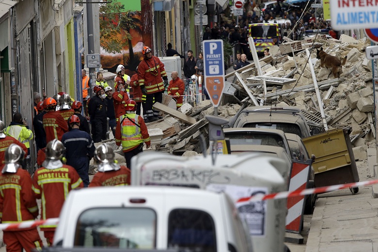 Τους επτά έφθασε ο αριθμός των θυμάτων στη Μασσαλία