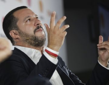 Η μετανάστευση έδωσε το 45,8% στον Σαλβίνι στο νησί Λαμπεντούζα