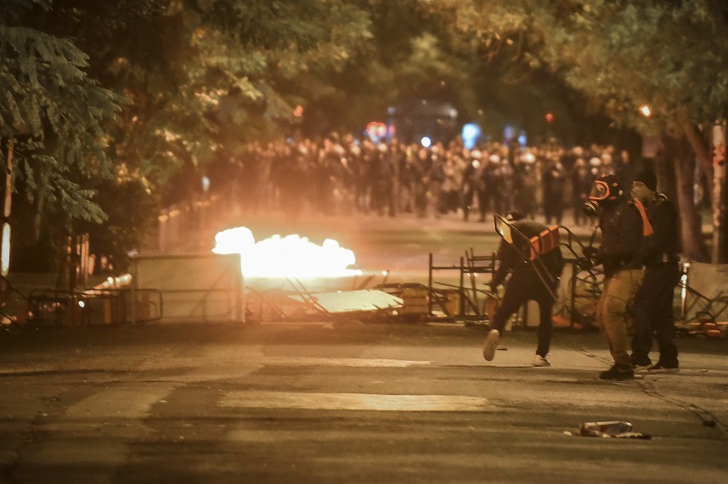 Ελεύθεροι με όρους οι 8 για τα επεισόδια μετά την πορεία της 17ης Νοεμβρίου