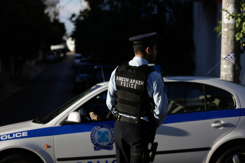 Ληστεία σε κατάστημα τυχερών παιχνιδιών στον Χολαργό