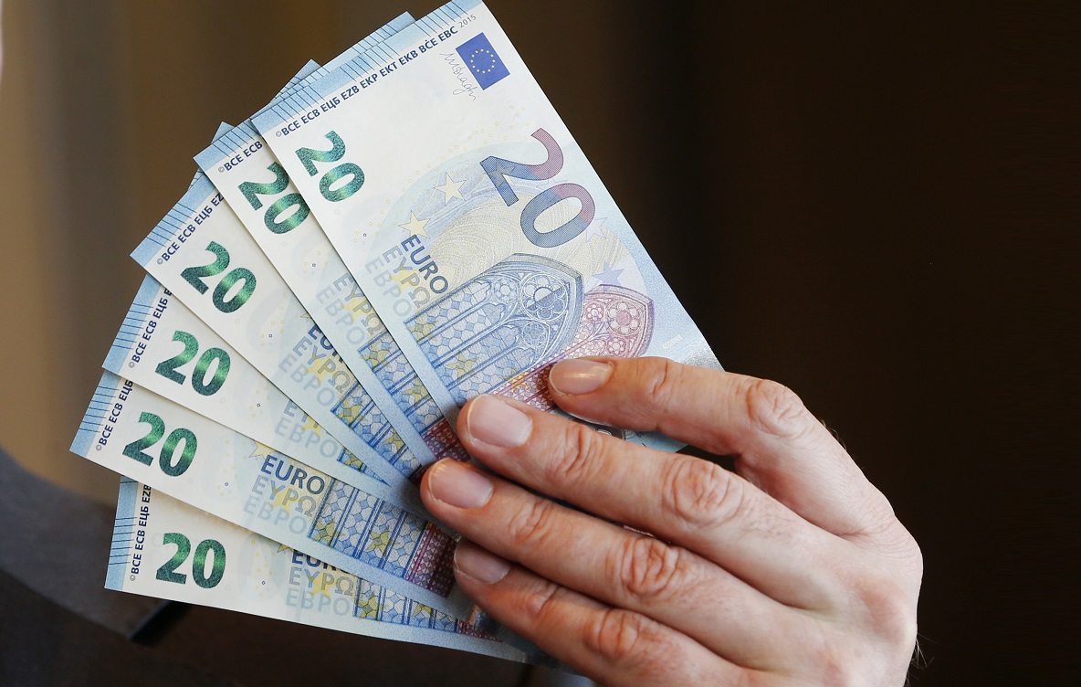 Καταβάλλονται τα προνοιακά αναπηρικά επιδόματα – Πότε θα είναι διαθέσιμα