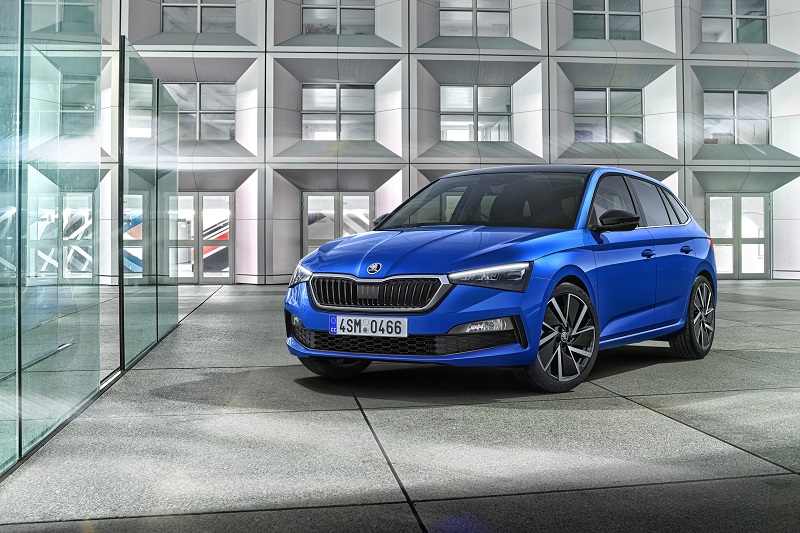 Η Skoda αλλάζει… κλίμακα με το νέο Scala