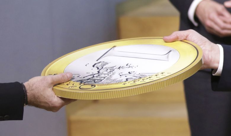 Πρώτη η Ελλάδα στην αξιοποίηση των χρημάτων του πακέτου Γιούνκερ
