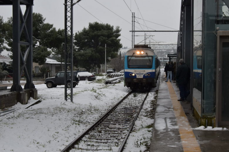 Ομαλοποιούνται τα δρομολόγια του προαστιακού
