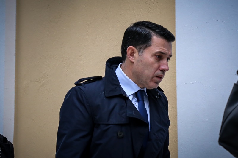 Απαγορεύτηκε η έξοδος από τη χώρα στον Νίκο Μανιαδάκη