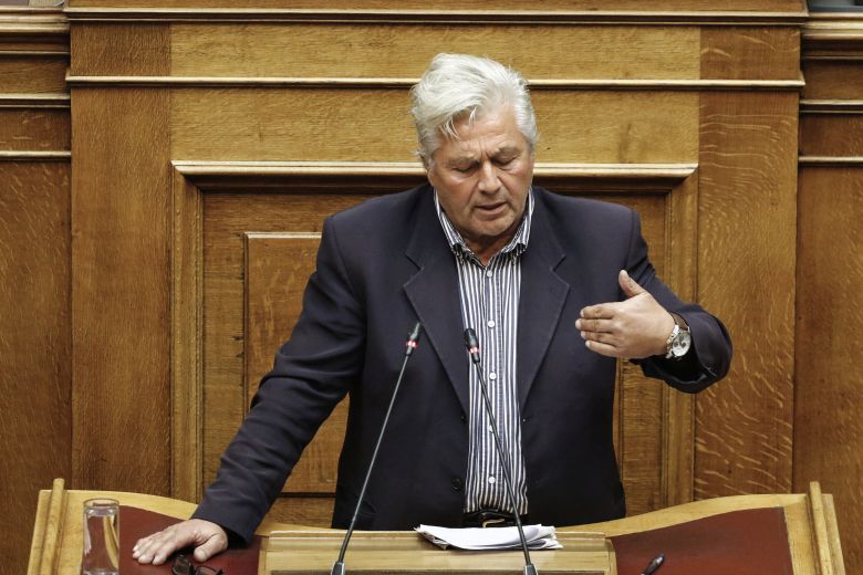 Παπαχριστόπουλος: Θα παραιτηθώ εντός της ημέρας, χάλασε το αυτοκίνητό μου