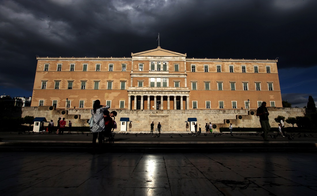 Πώς διαμορφώνεται ο «χάρτης» της Βουλής μια ημέρα πριν την ψήφο εμπιστοσύνης