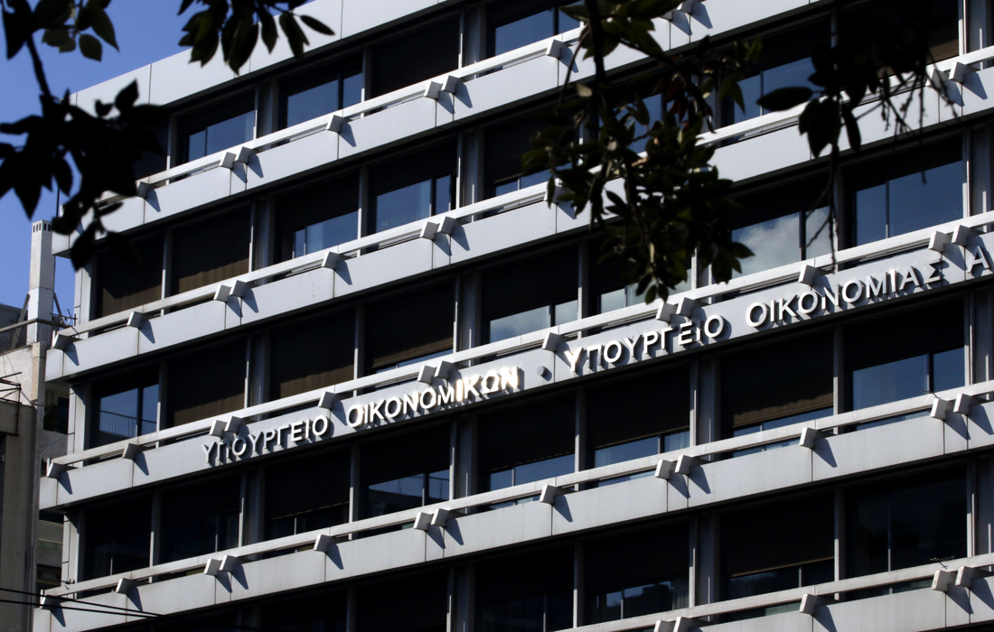 Σε ρυθμούς μεταμνημονιακής αξιολόγησης η κυβέρνηση – Οι εννέα «βόμβες» της οικονομίας
