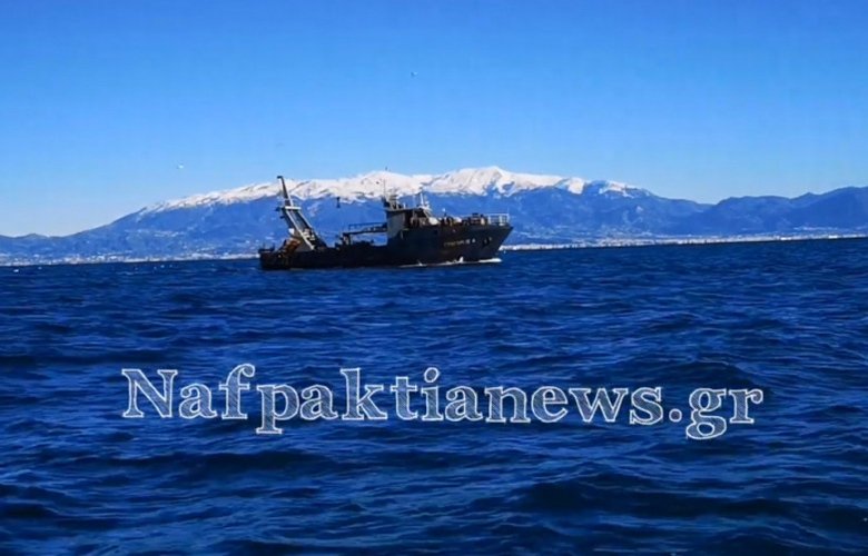 Το τελευταίο αντίο στον πιλότο του αεροσκάφους που συνετρίβη στο Μεσολόγγι
