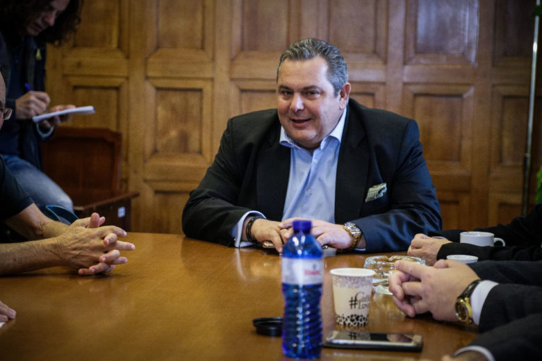 «Αν δεν παραδώσει την έδρα ο Παπαχριστόπουλος θα διαγραφεί από την ΚΟ»