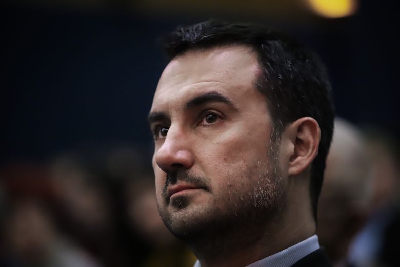 «Κάποιοι πασχίζουν να επαναφέρουν το ΔΝΤ από το παράθυρο»